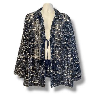 Studio 1940 Chic Black and Gold Patterned Blouse